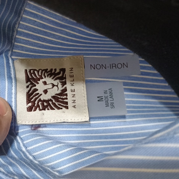 Anne Klein Blue & White Striped Button Down Shirt [Size:M] [Color:Blue&White] - Picture 2 of 2